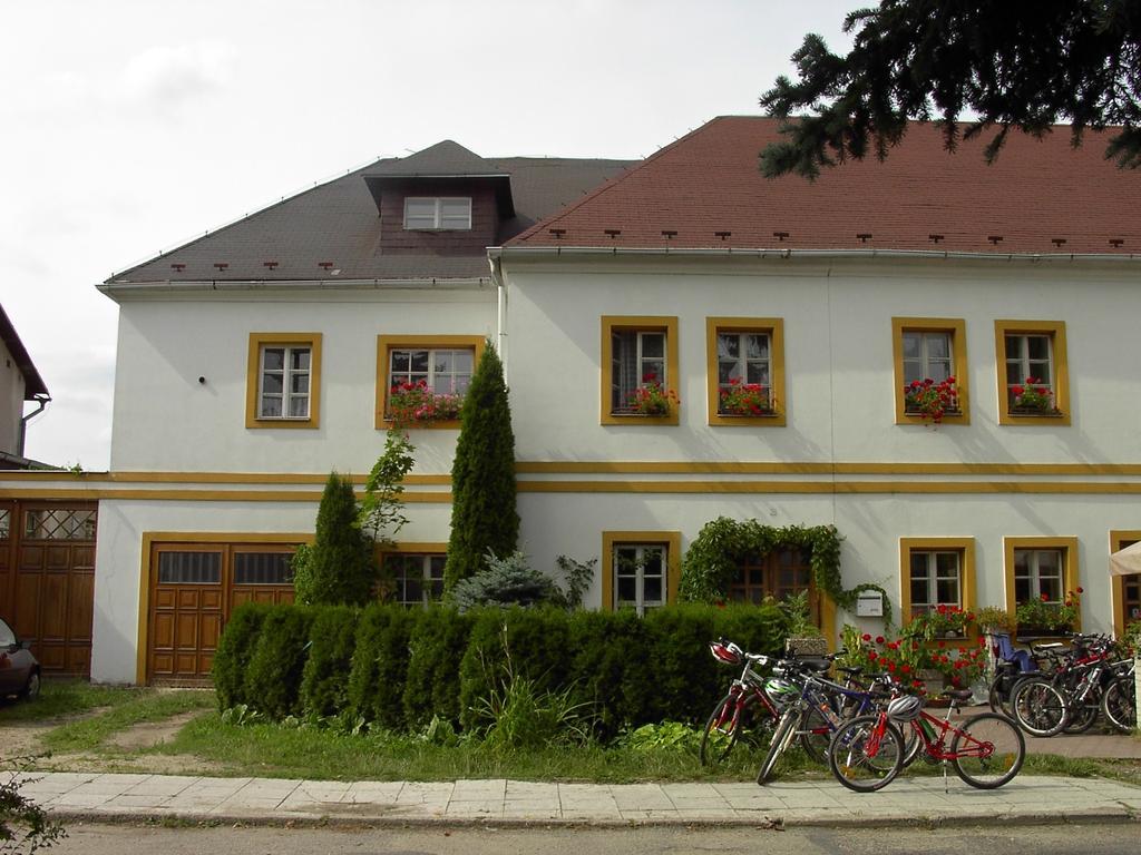 Hotel Pension a restaurace Rudolec Český Rudolec Exterior foto